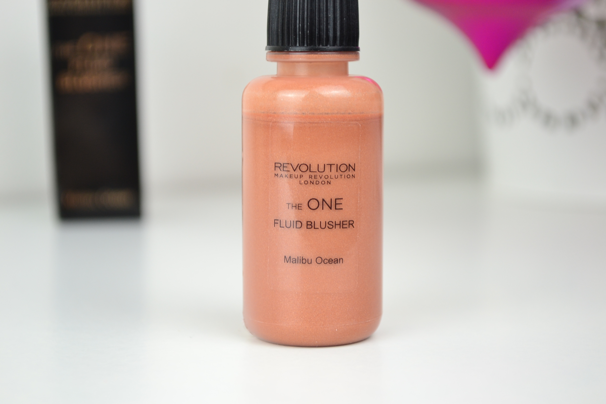 Makeup Revolution The One Fluid Blusher