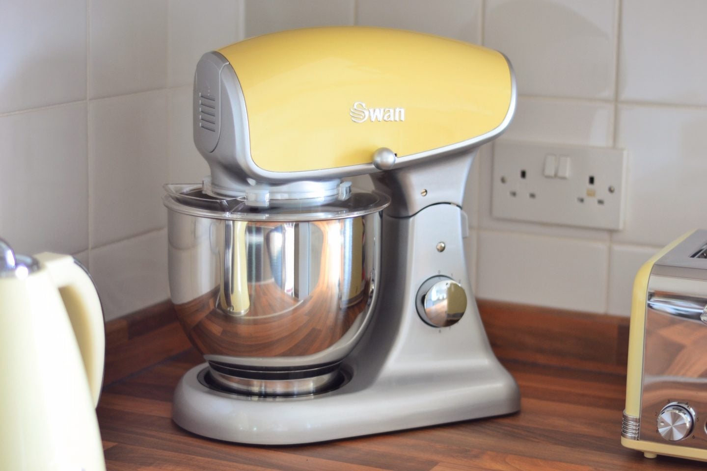 swan-stand-mixer