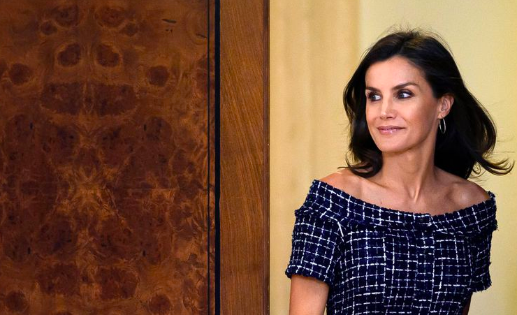 queen-letizia-zara-dress