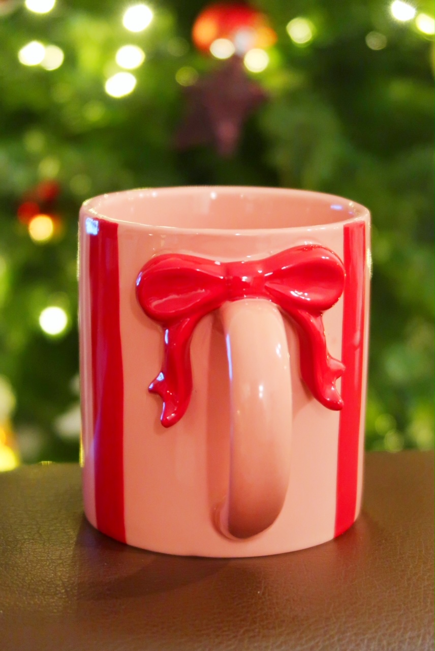 cute-christmas-mug-decoration