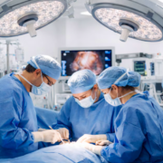 thigh-lift-or-liposuction